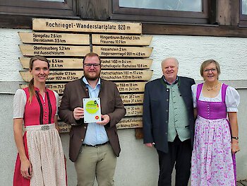 Zertifikat - Wanderbares Deutschland - Hochriegel Wanderstartpunkt